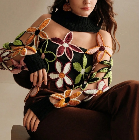Luxe Floral Embroidered  Loose Fit Long sleeve Top - Picture 1 of 10